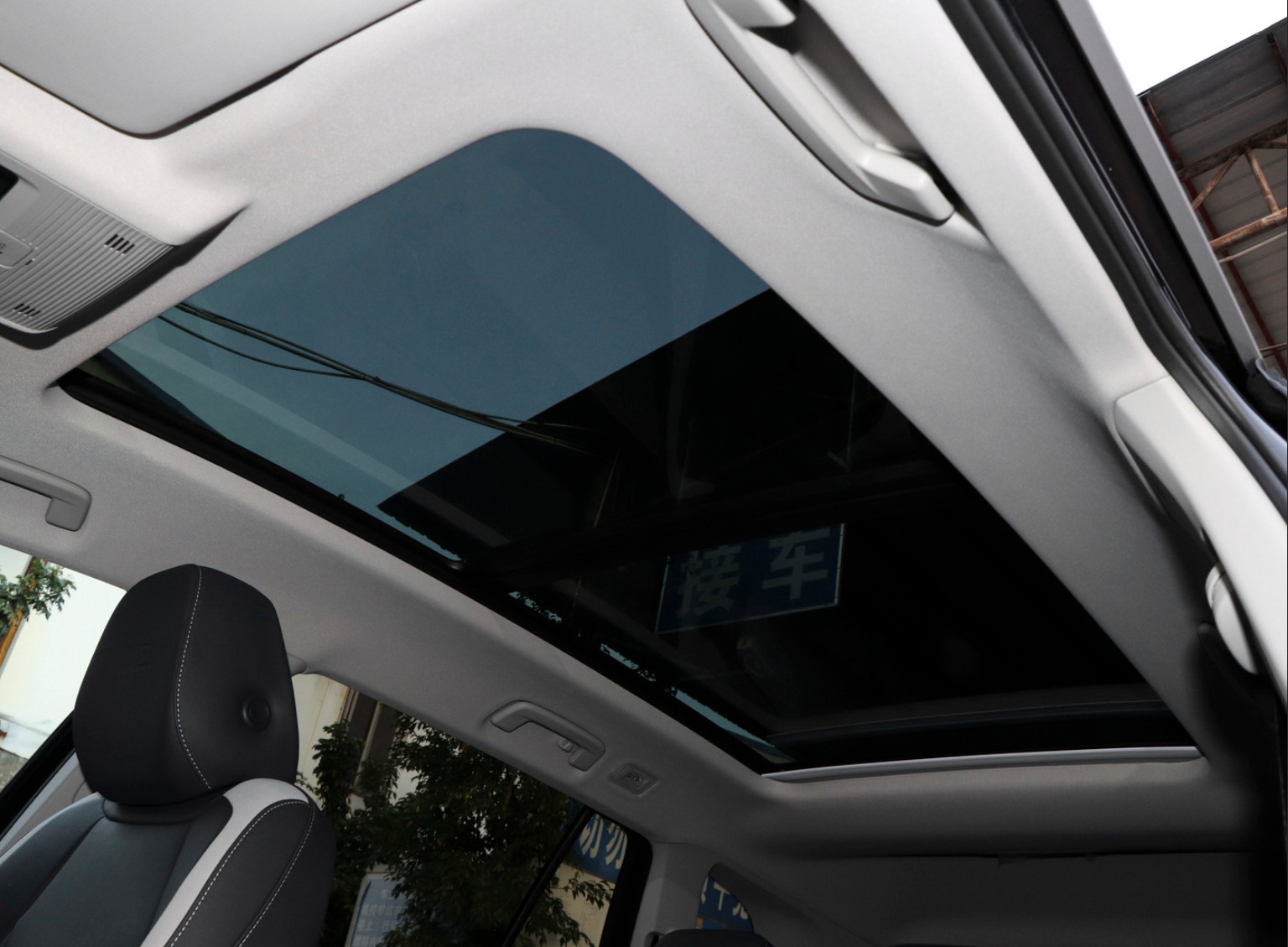 Mercedes Benz c класс Panoramic sunroof