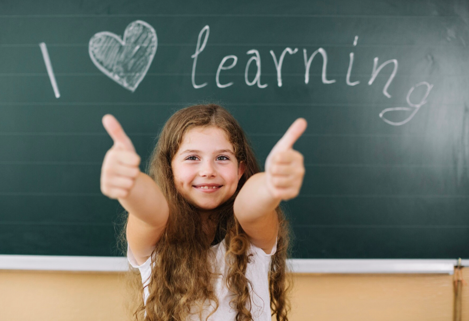 Лингвистическая студия «Lovely English» индивидуально (5-10 лет)