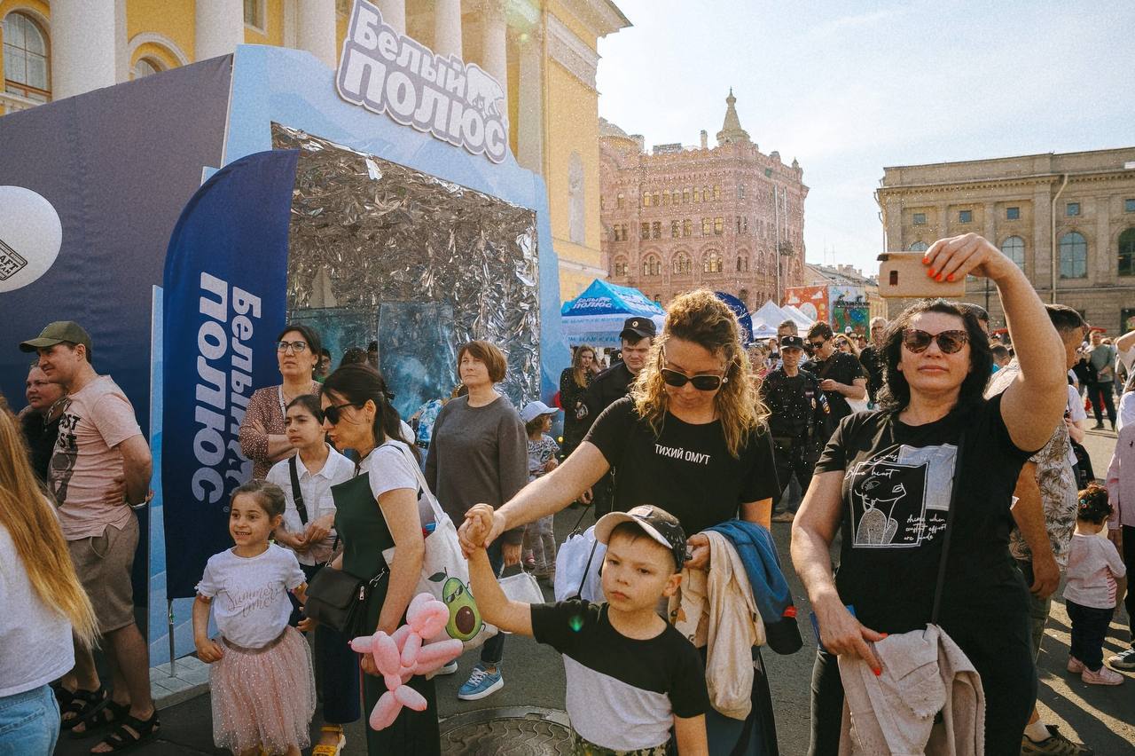 Снежная метель в конце мая? Легко! — фото 1