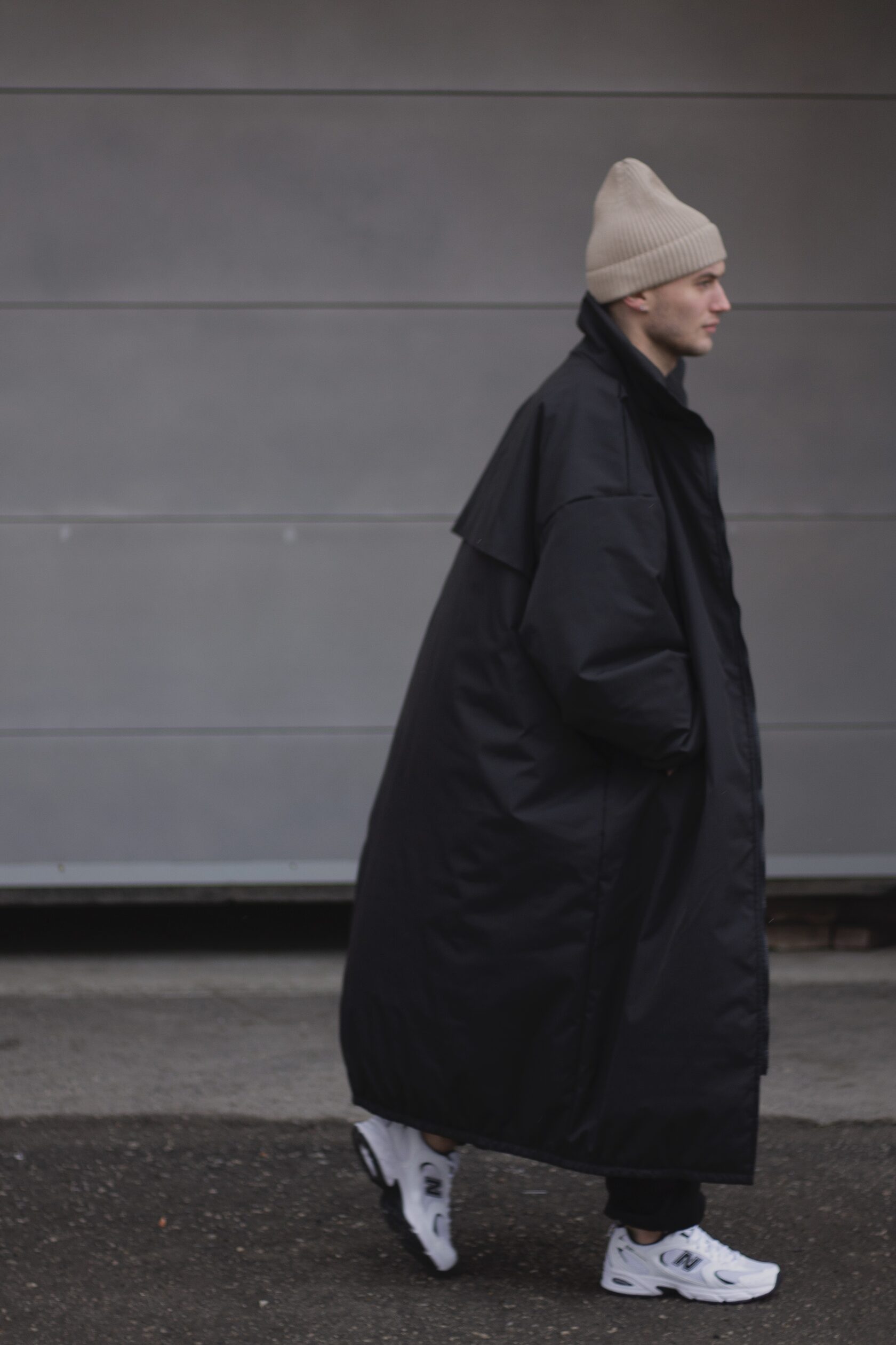 Оверсайз trench coat удлинённого кроя в цвете black