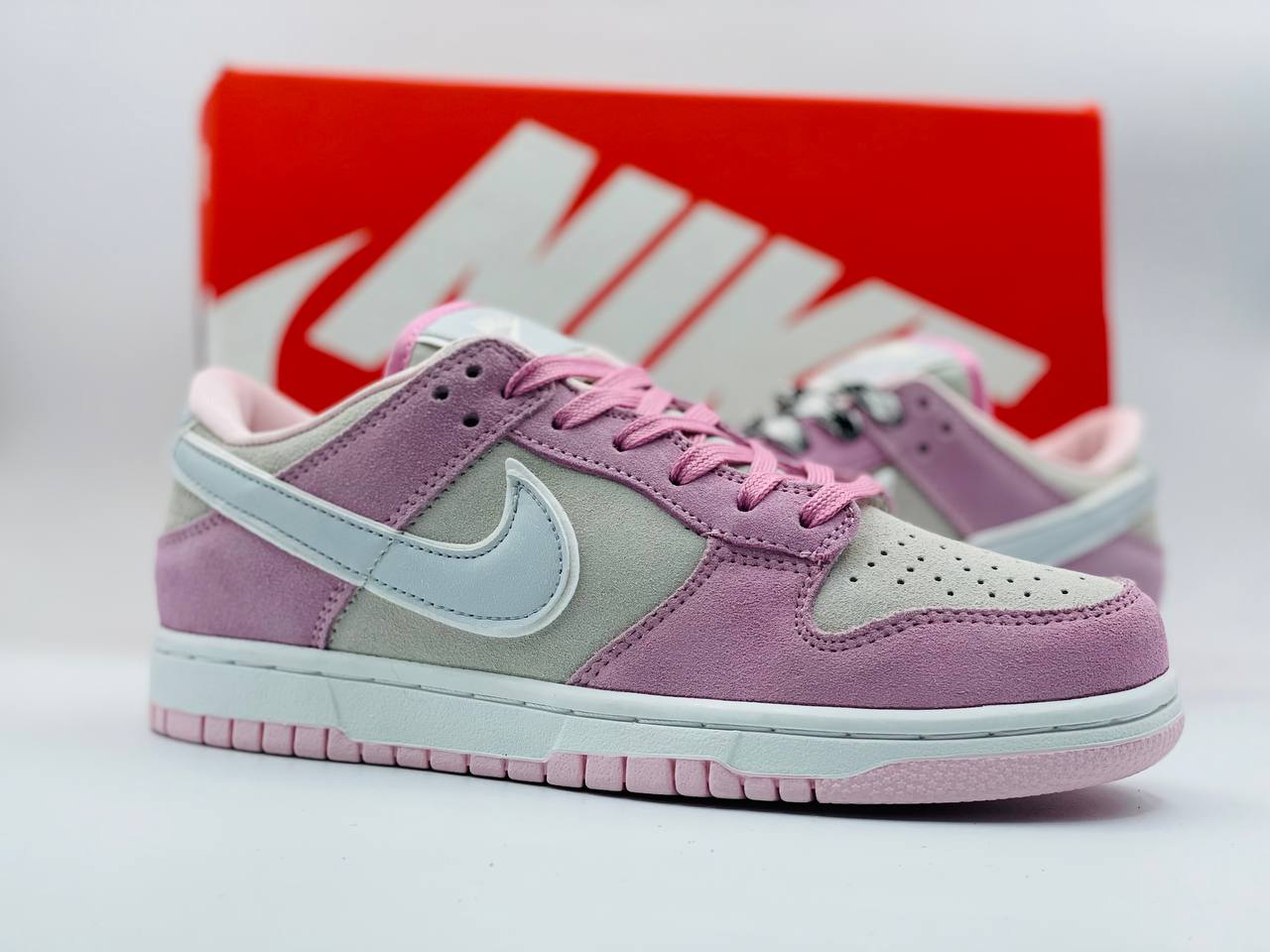 Nike Dunk Low SB Heels