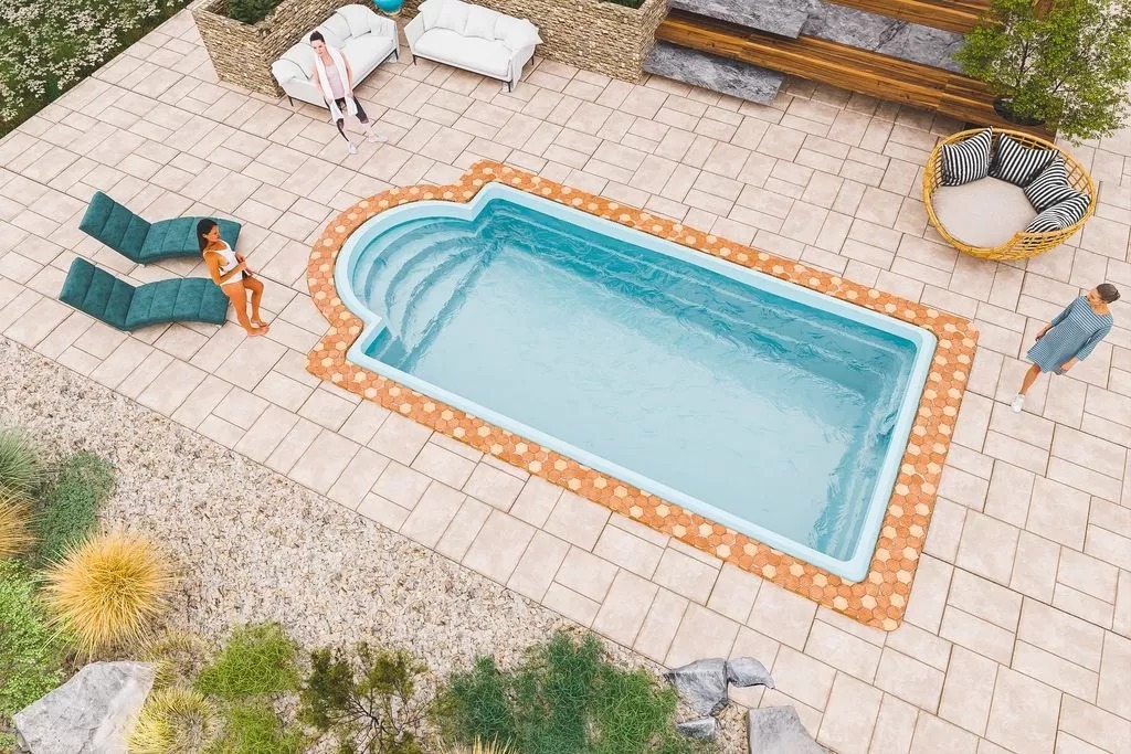 Композитный бассейн Композит Групп, европейское качество