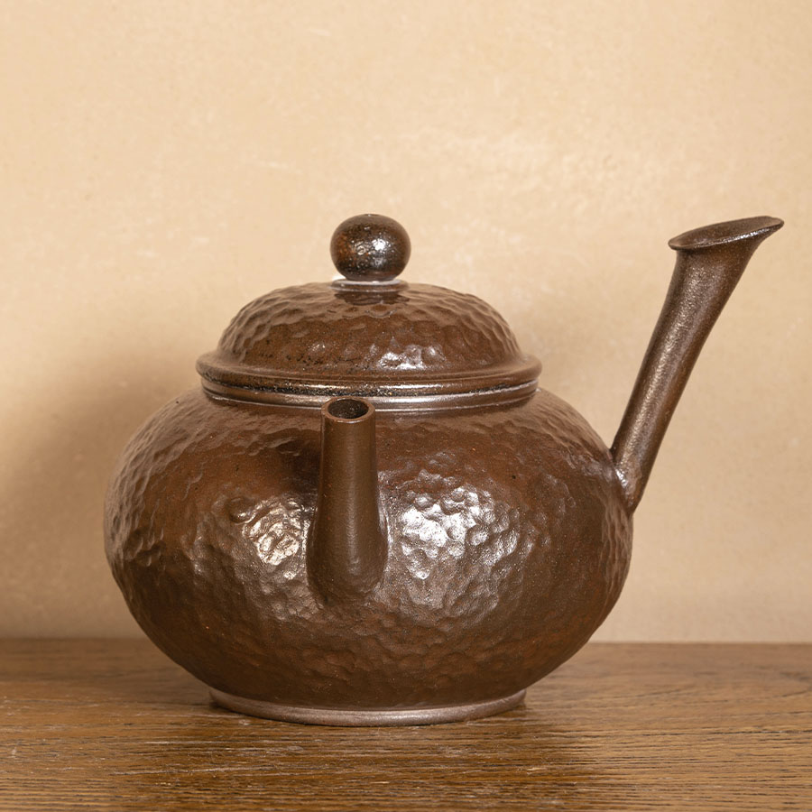 Чайник Нисин Тао от мастера Е Цзичэна