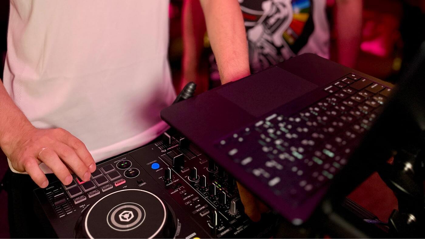 Курс Аудиошколы DJ Грува: Контроллер