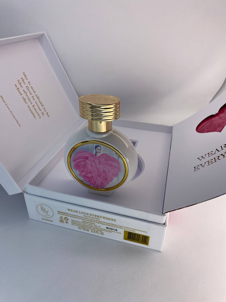 Hfc love everywhere. Haute Fragrance Company Wear Love everywhere. Духи Wear Love everywhere. Wear Love everywhere Haute Fragrance Company HFC. Or Noir Haute Fragrance Company HFC.