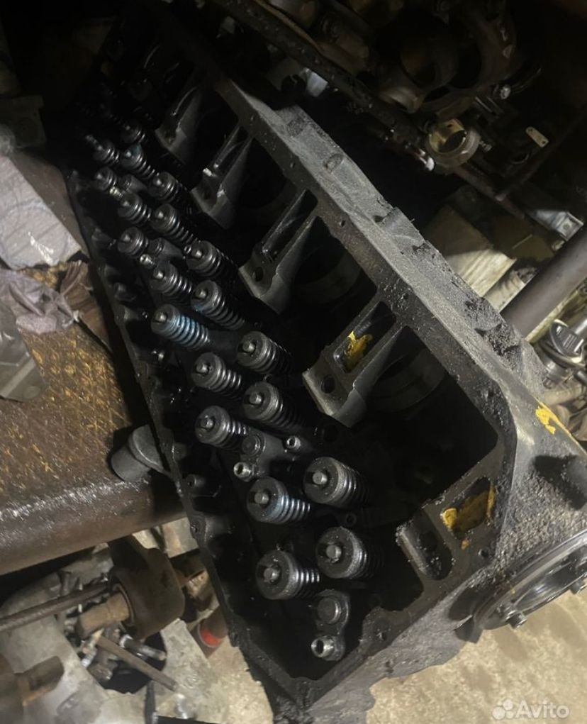 Гбц головка блока цилиндров , курсор 13 евро-3 Ивеко