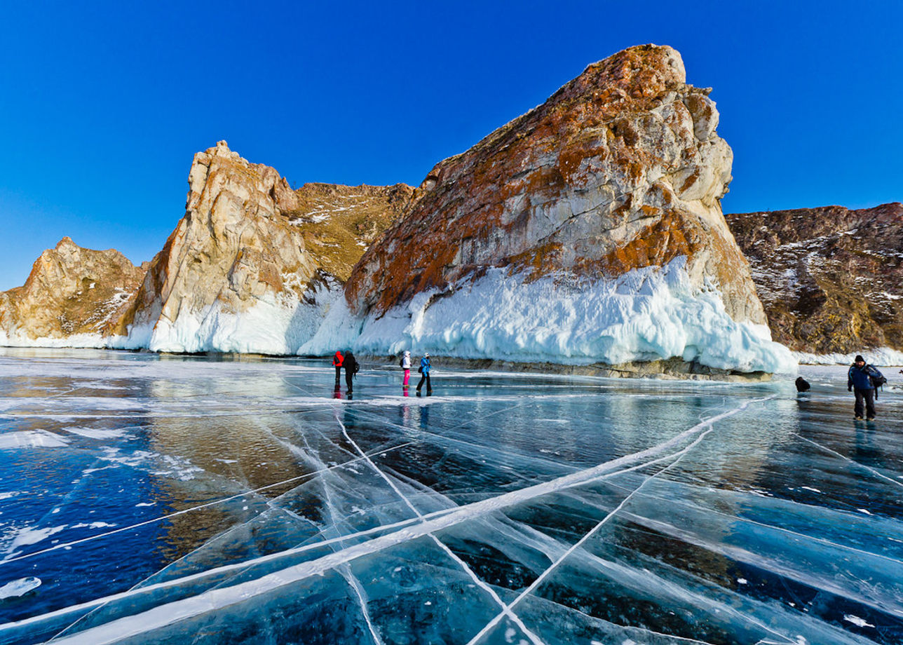 Экскурсии на байкал. Иркутск Байкал зимой. Зимний Байкал 2021. Turquoise Ice, Lake Baikal – Russia. Озеро Байкал экскурсии.