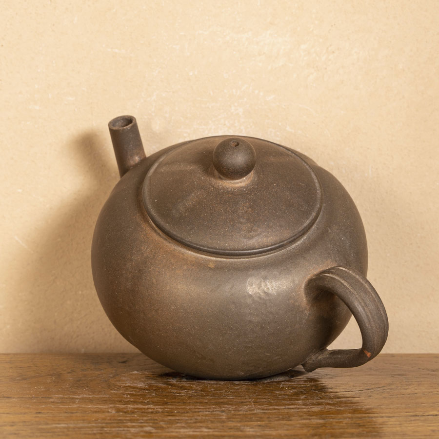 Чайник Нисин Тао от мастера Е Цзичэна