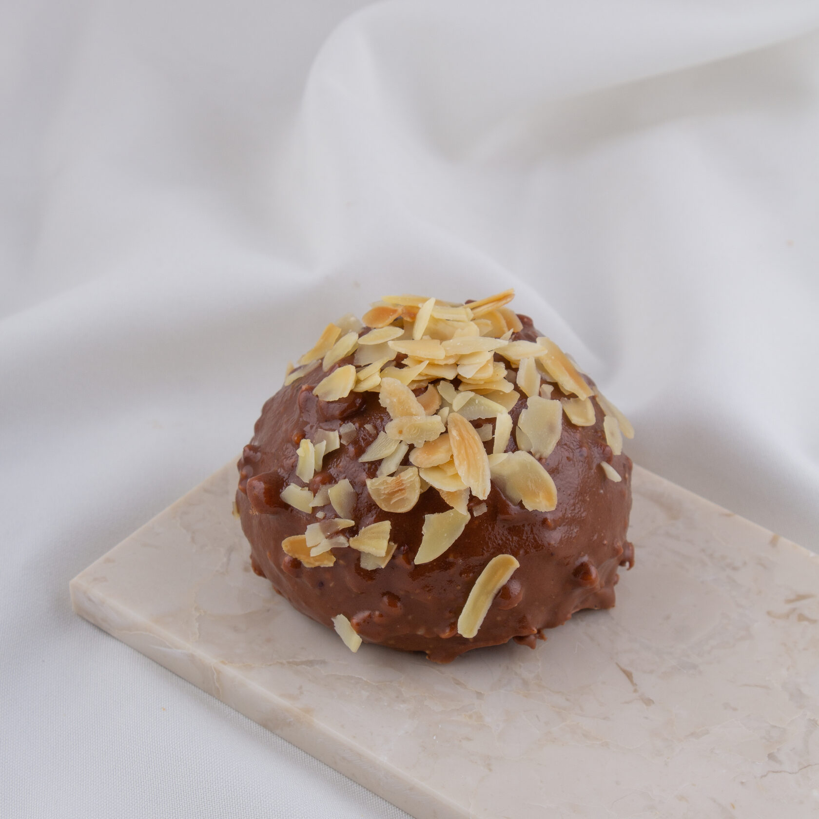 РОШЕ НУАЗЕТ