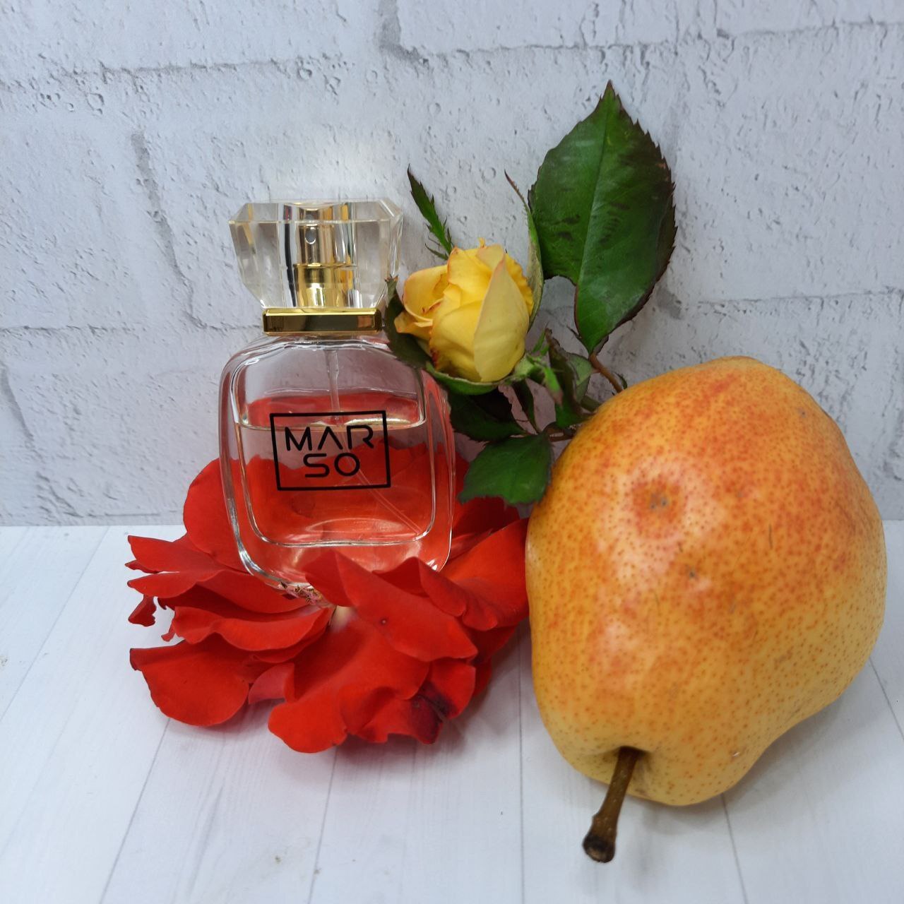 MARSO F 113 - Givenchy - L'Interdit