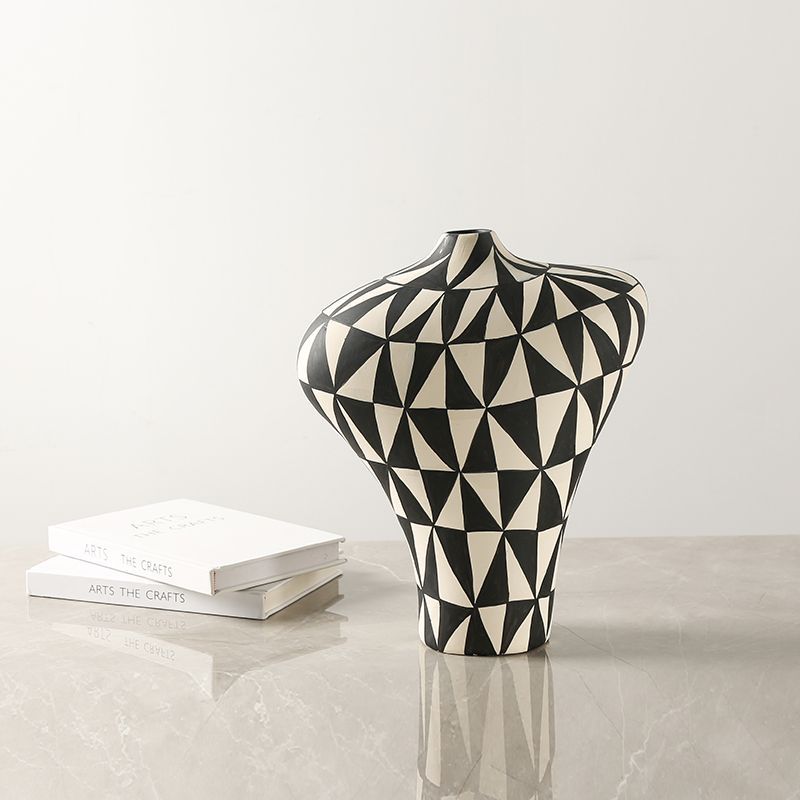The Forms: A Diverse Collection of Glass Vases for Flowers