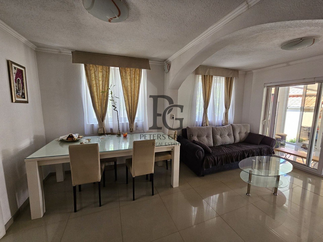 Spacious house for sale in the picturesque village of Dobra Voda - House