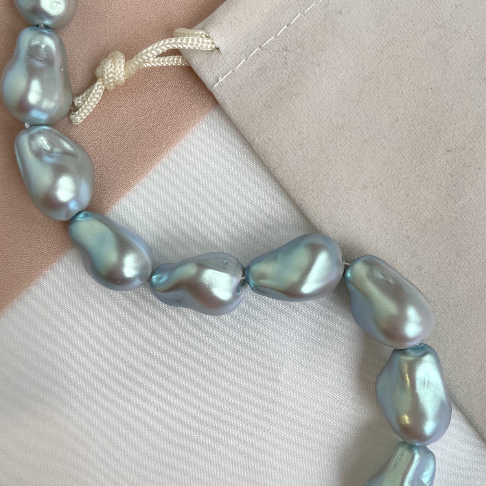 Жемчуг барочный майорка SW мятный матовый, перламутровый блеск, груша ...