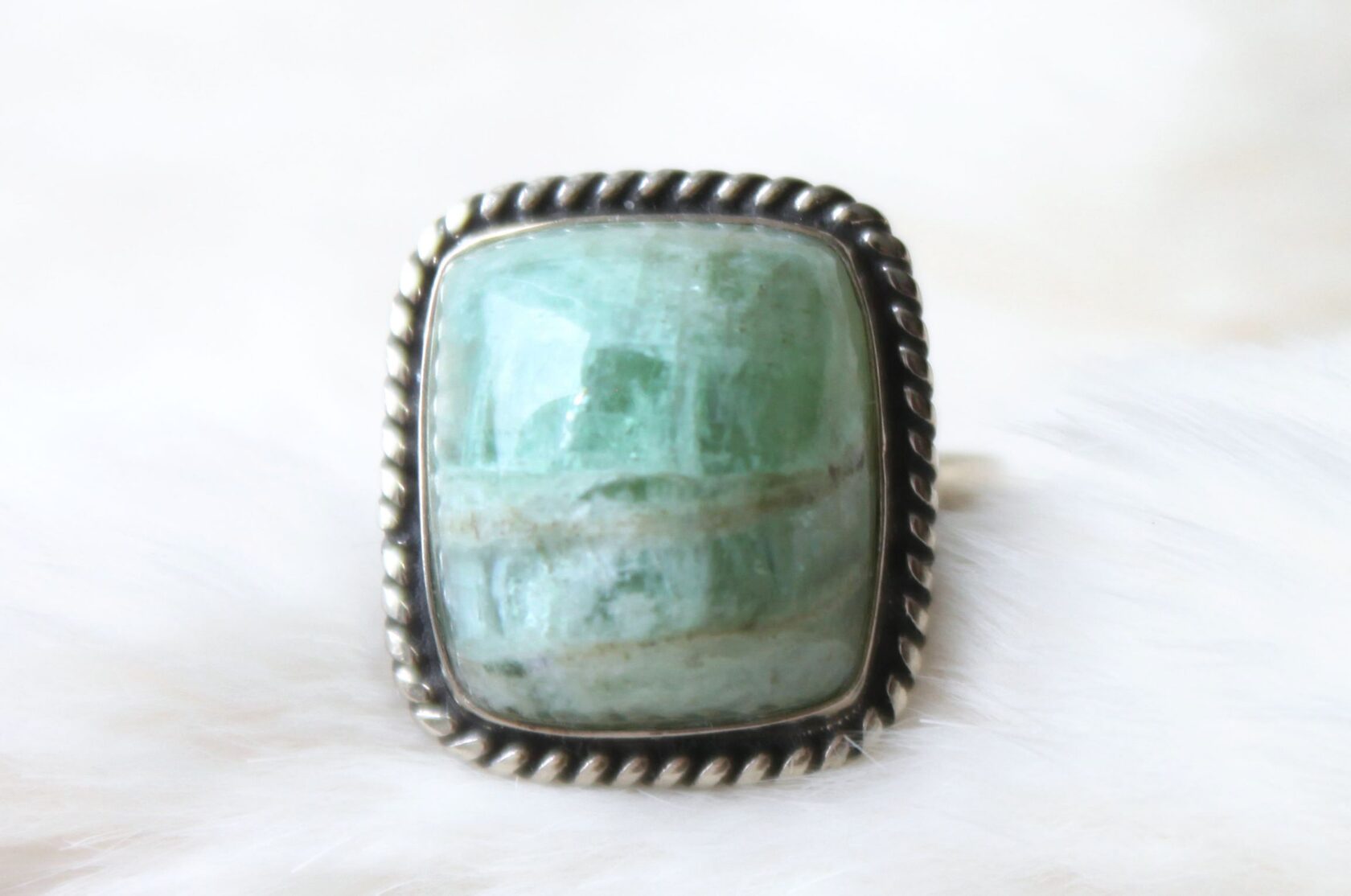 Кольцо с бериллом - купить в интернет-магазине 100URAL