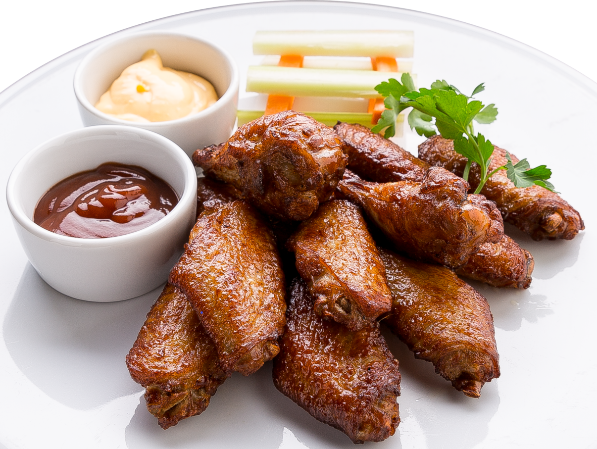 Крылья барбекю. Bbq chicken wings. Крылышки bbq. Крылышки куриные. Крылышки с соусом «bbq/chili».