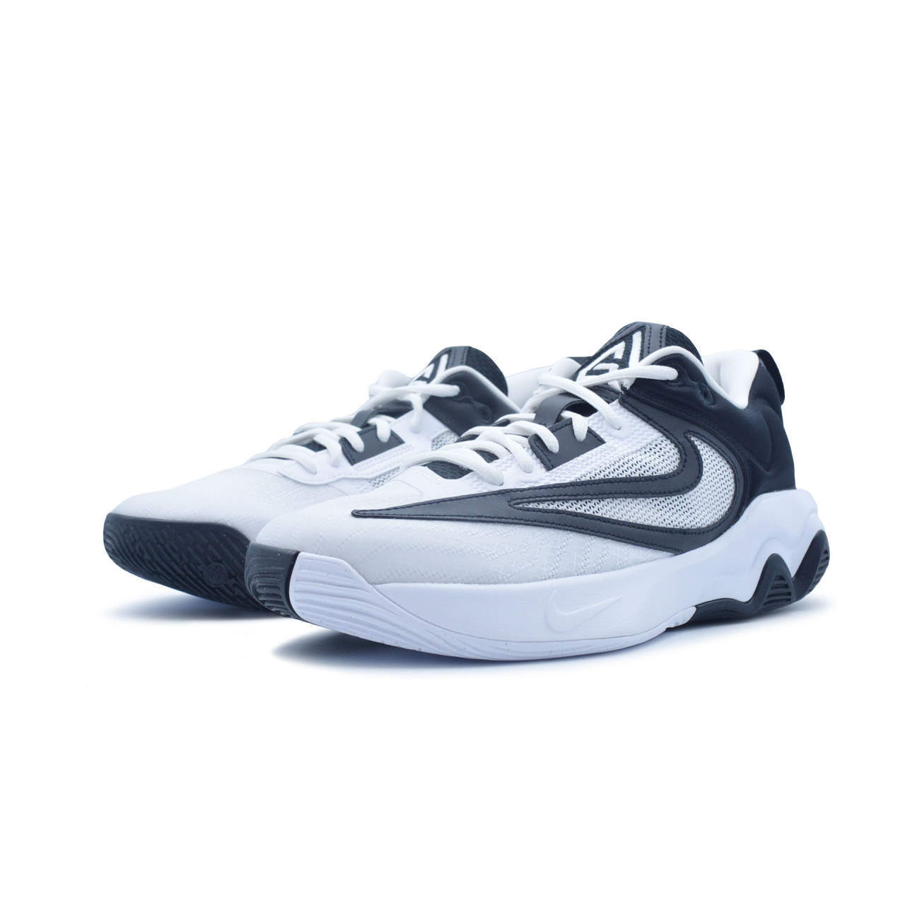 Nike immortality 3. Nike giannis immortality 3. nike dz3053-480. nike giannis immortality. nike dz2547-100.