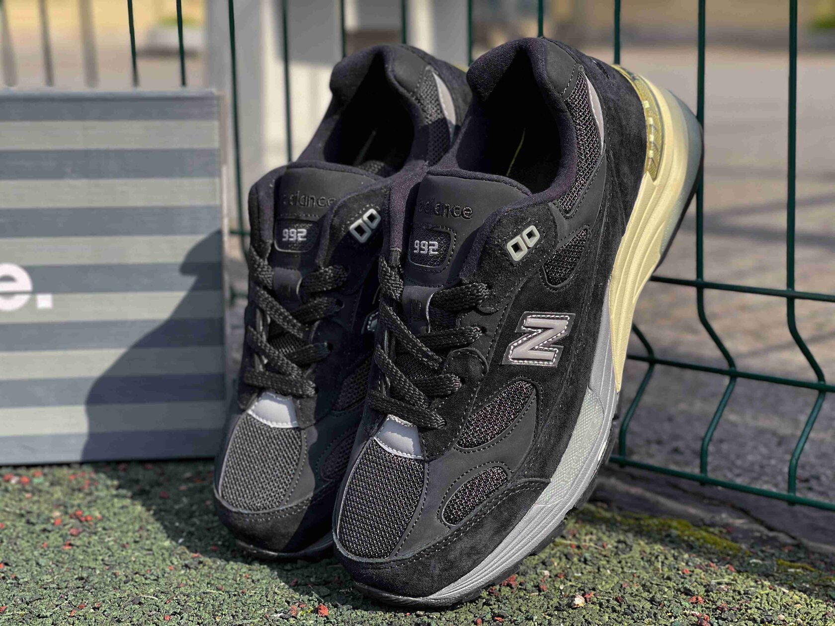 new balance 992 black