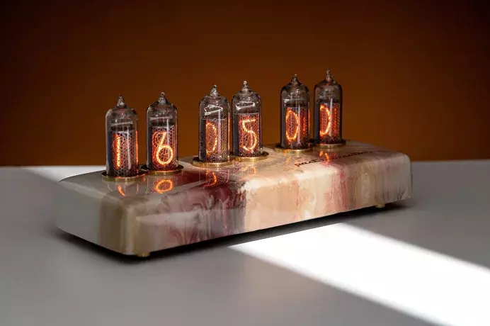 Galaxies: Andromeda nixie clock
