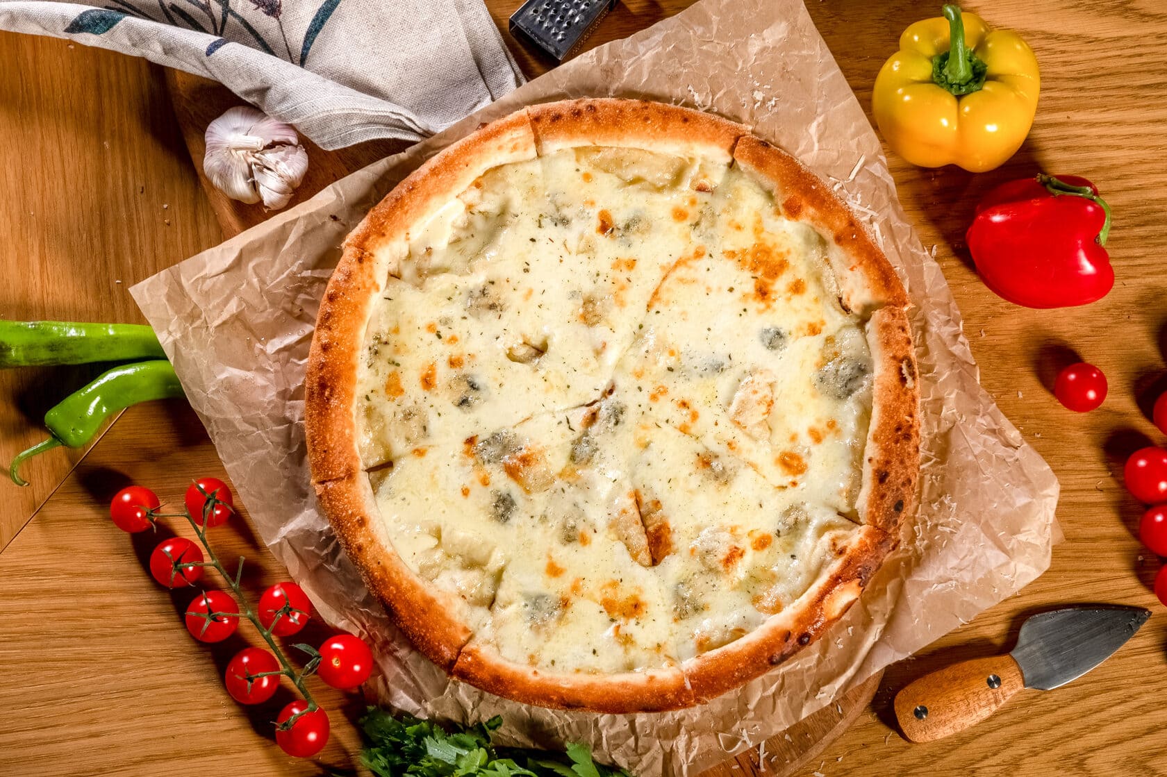 сколько калорий в пицце четыре сыра в одном куске фото 29