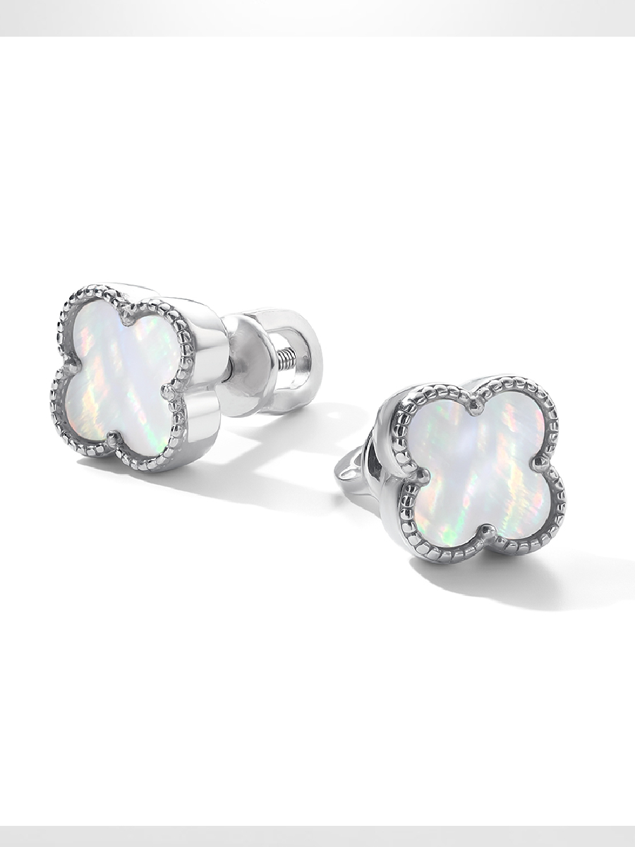 С перламутром