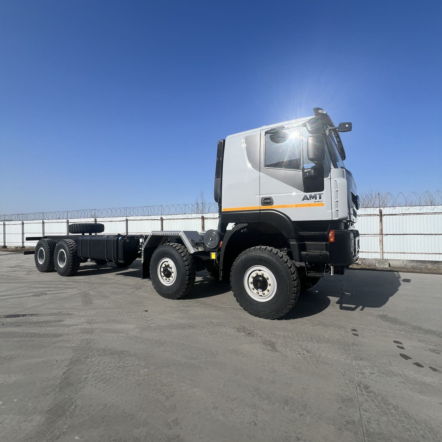 Шасси 8х8 АМТ 732900