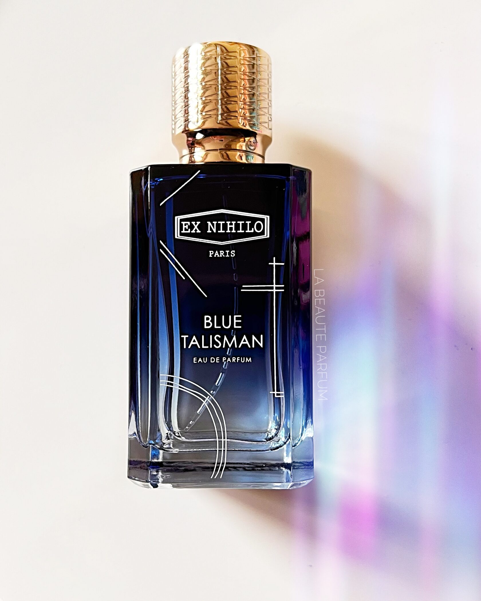 Blue talisman ex nihilo описание. Blu Talisman Парфюм. Блю талисман духи. Экснила Блю талисман. Талисман отзывы Парфюм Блю.