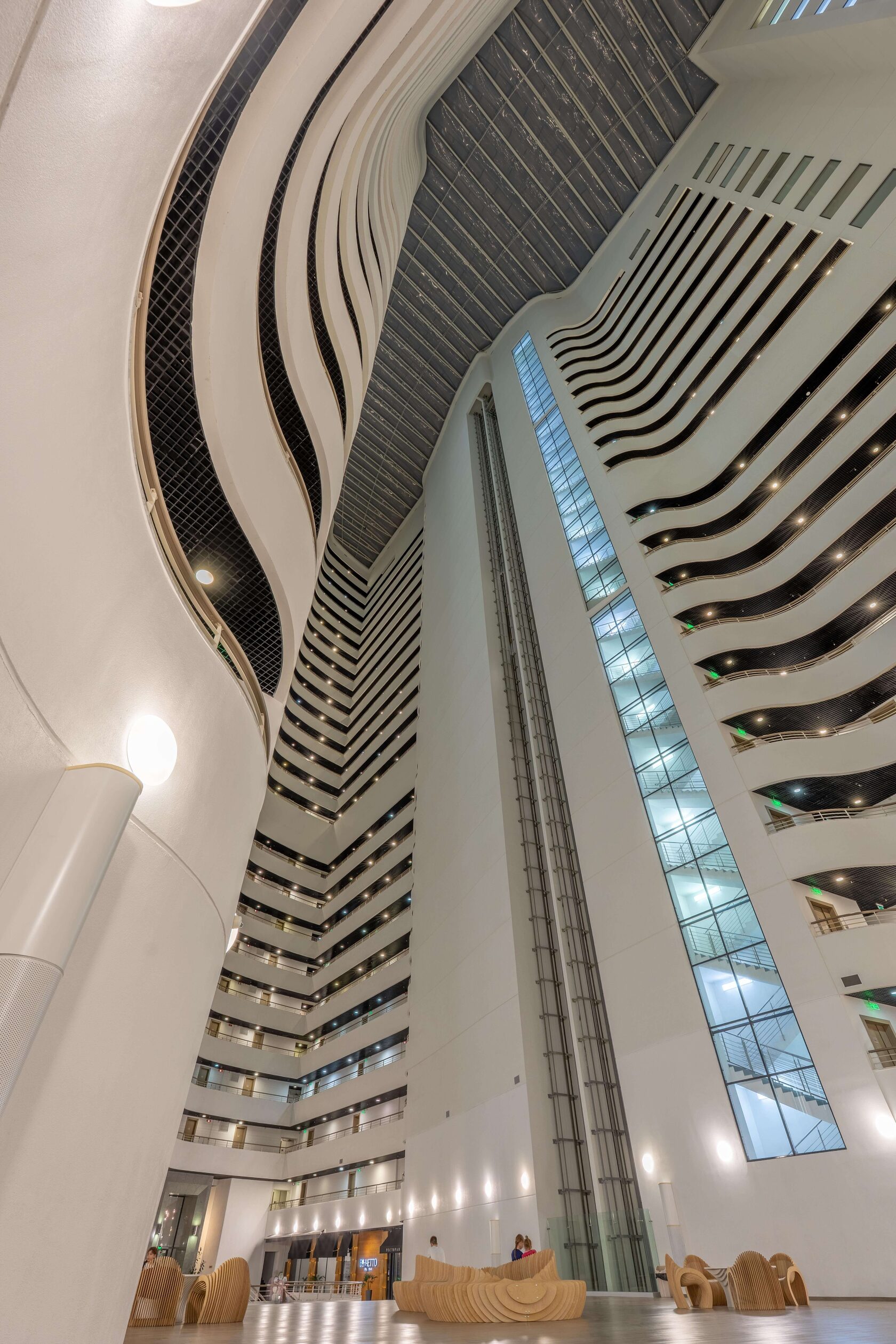 Актёр Гэлакси — бассейн и SPA