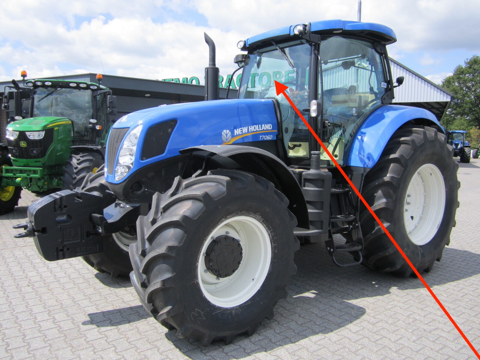 New Holland 7060. Трактор Нью Холланд т7060. Нев Холланд трактор 7060. Трактор New Holland t6090.