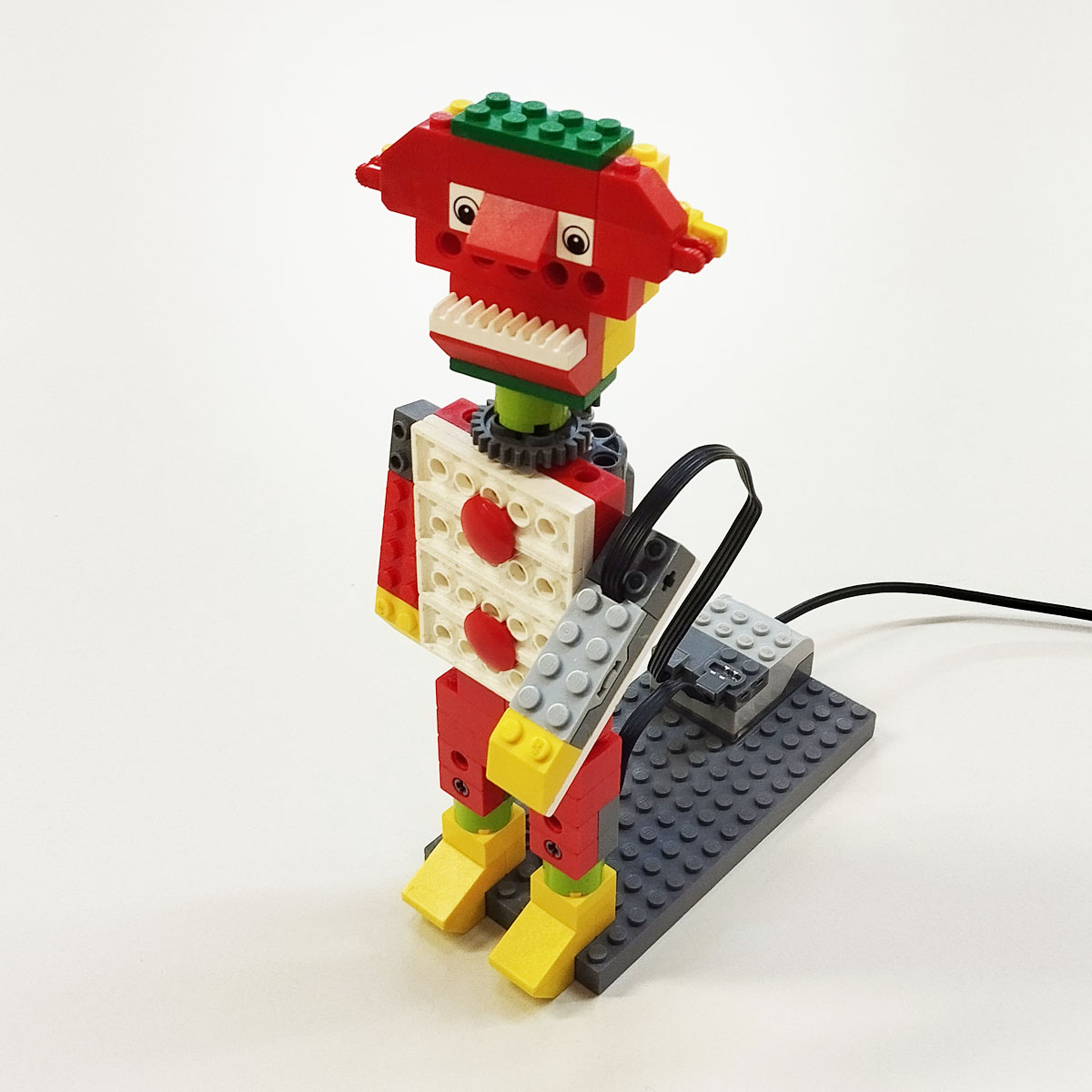 Инструкция Lego wedo: Двуликий людоед (0018)