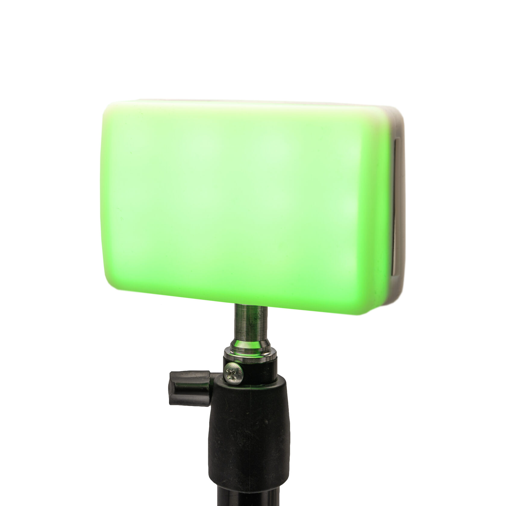 Светодиодная RGB-панель Aputure MC - изображение 1