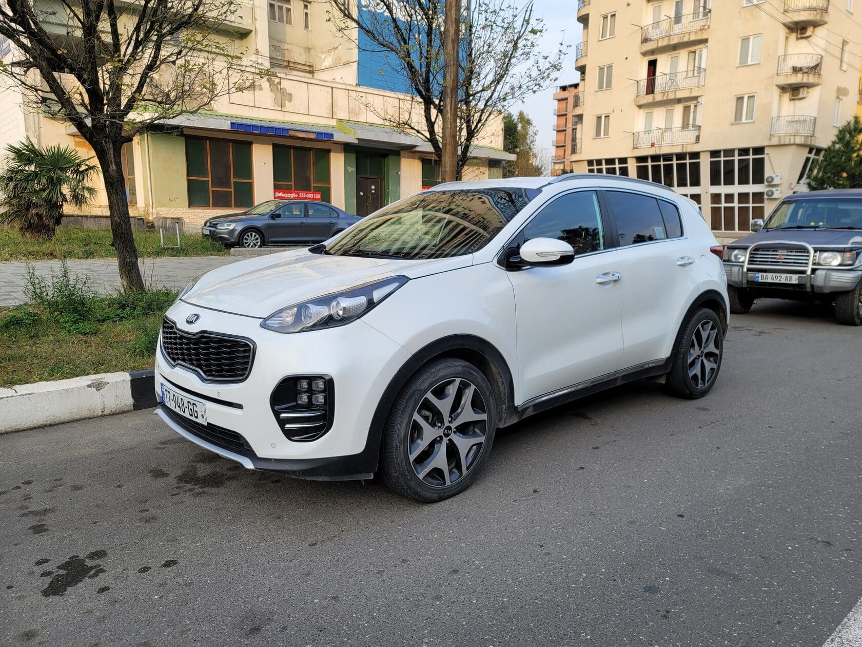 Kia Sportage - аренда автомобиля в Грузии