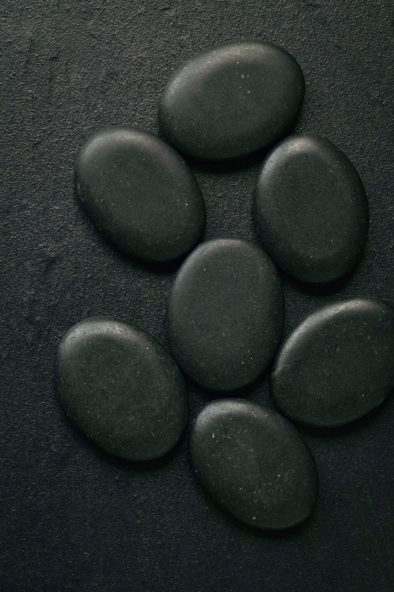 Стоун-терапия: исцеление и гармония с помощью магии недрагоценных камней