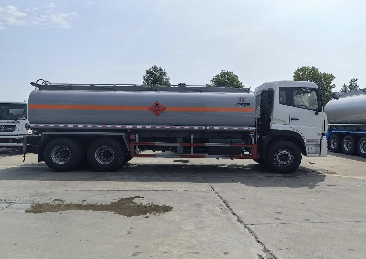 Автоцистерна 20м³ (6×4)