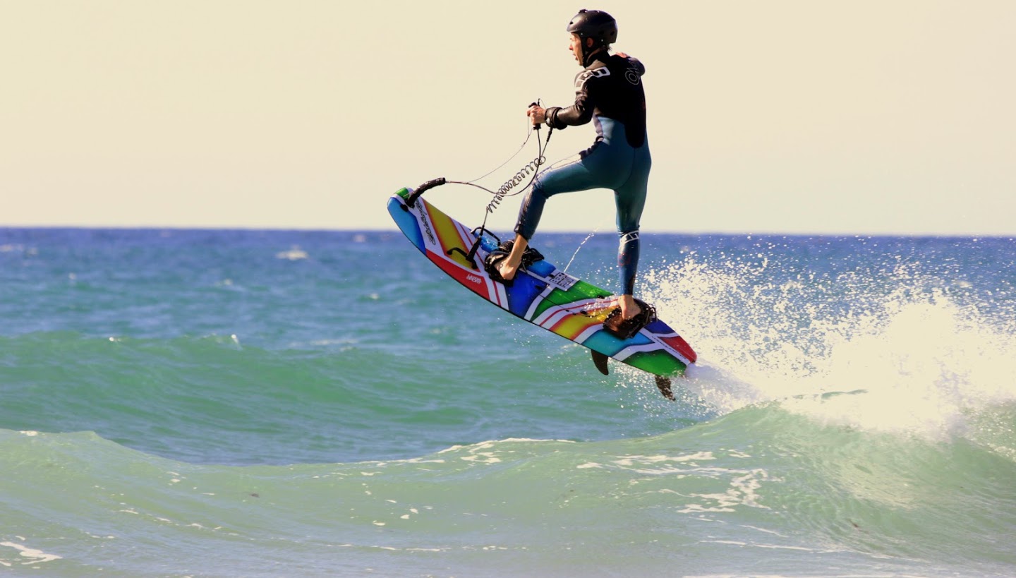 Бензиновый серф. Jetsurf race dfi. Мотор для джетсерфа. Серф доска на бензине. Бензиновый серф.