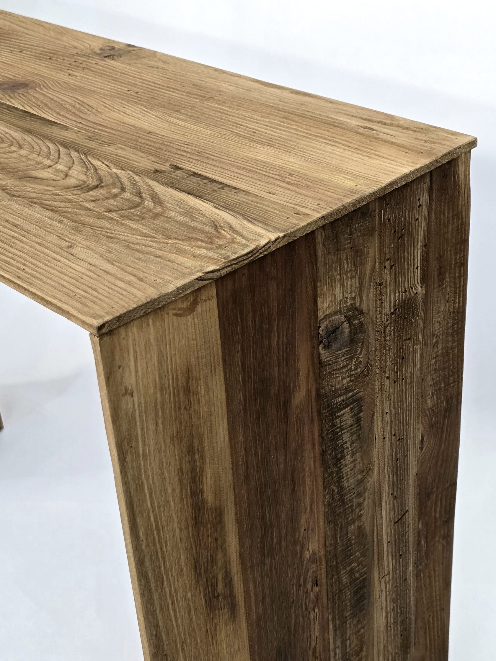 Консоль Miranda&Serena