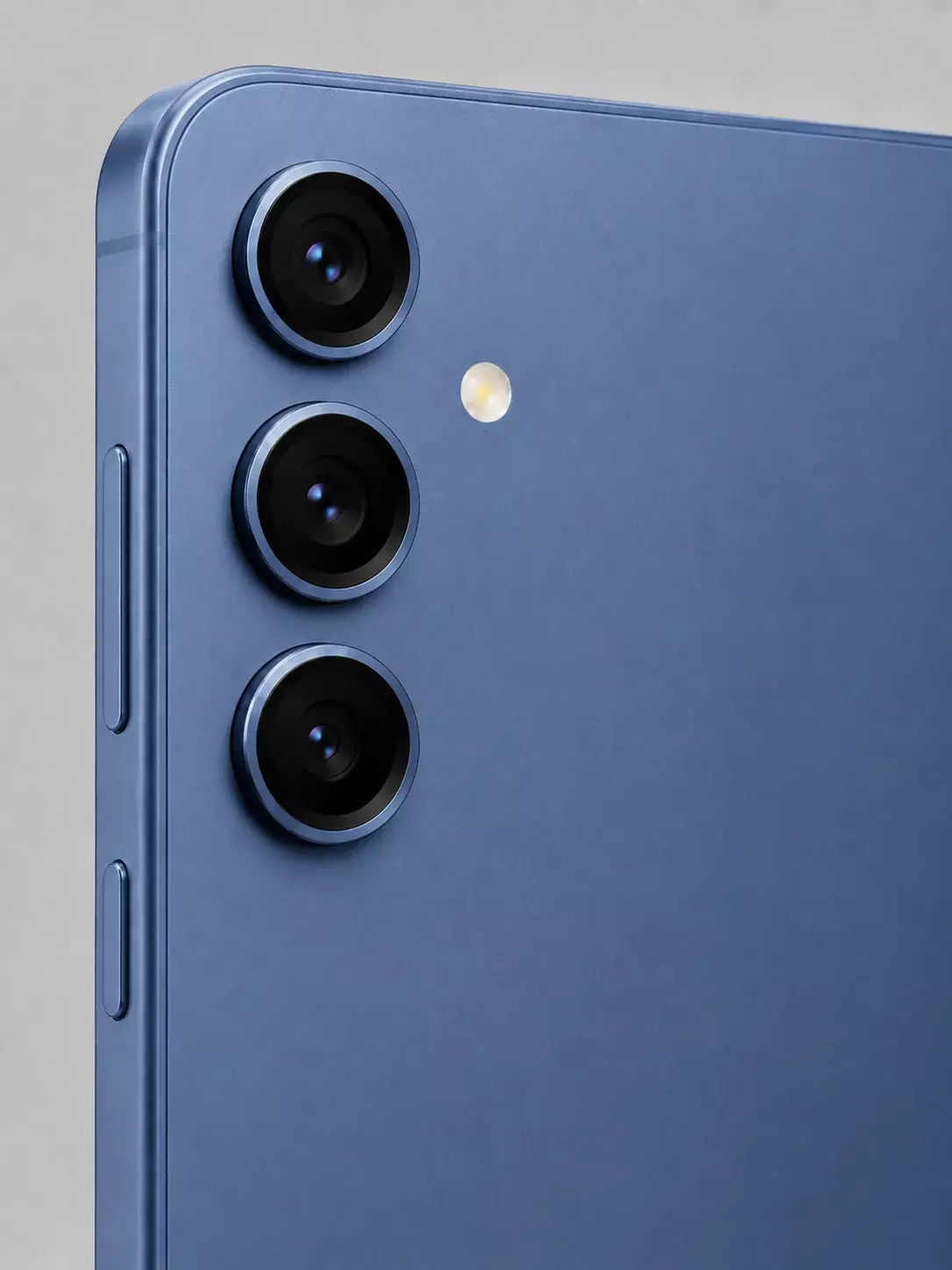 Samsung Galaxy S25 FE — фото 1