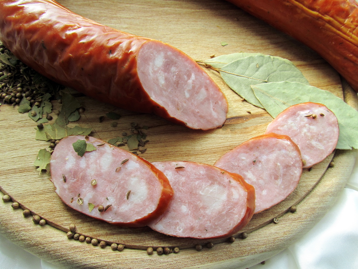 Колбаска домашняя из свинины рецепт в домашних