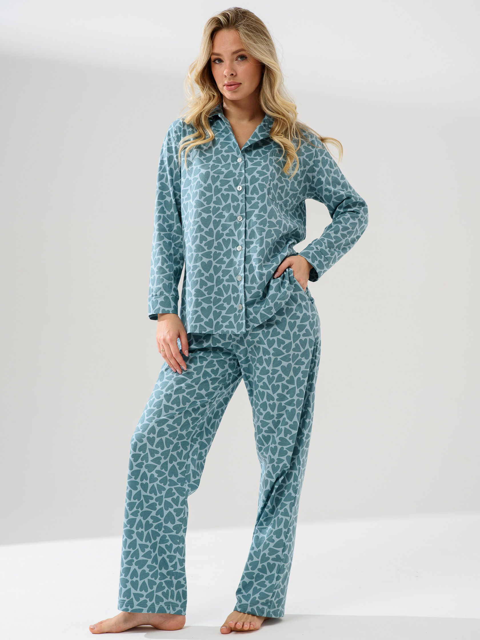 
Пижама женская "Сердцебиение" (классическая)