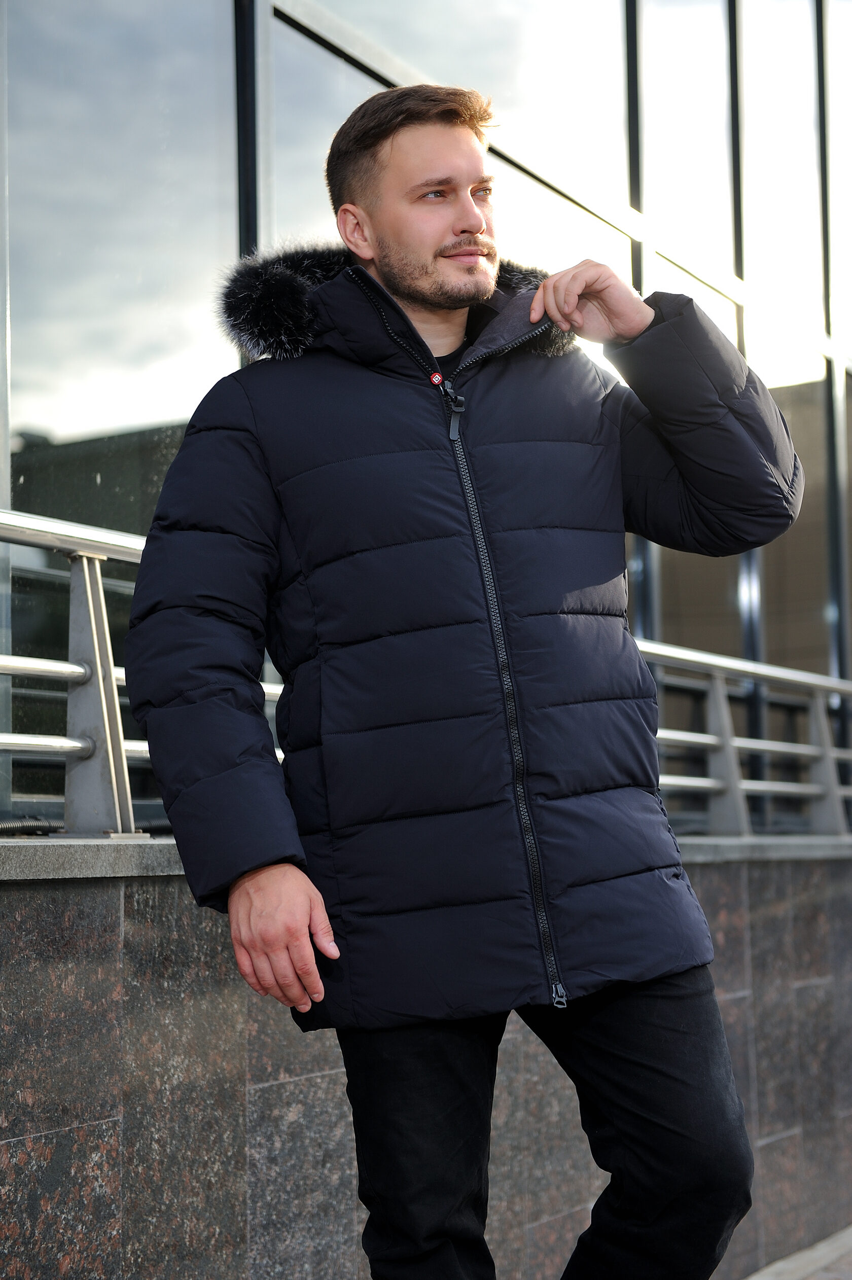 Укороченная мужская зимняя куртка с натуральным мехом - San Cron