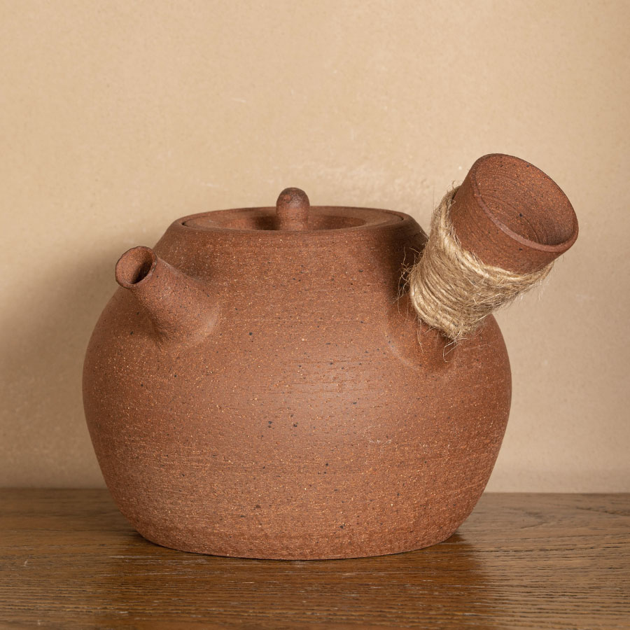 Чайник для кипячения воды чаочжоуский из бурой глины для правой руки