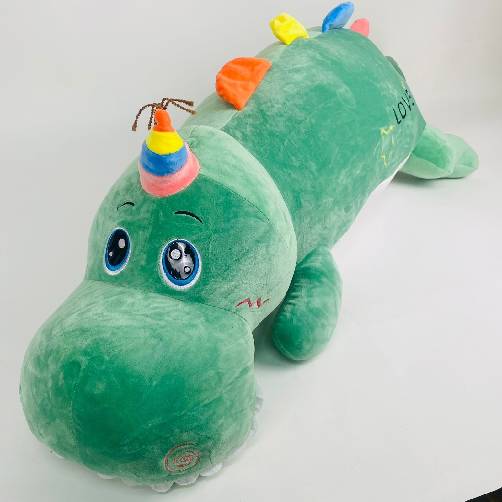 Мягкая игрушка Бегемот праздничный 150 см (арт. 2584-160) оптом