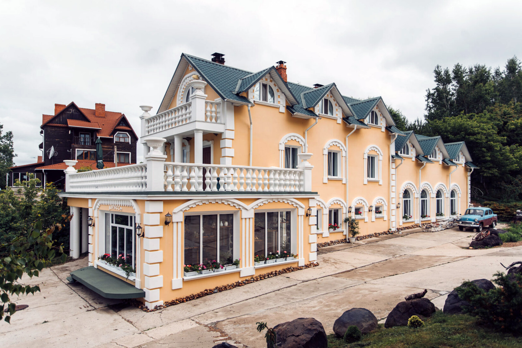 Апартаменты
