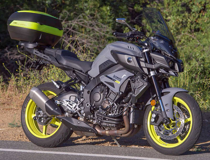 Yamaha mt10 2021