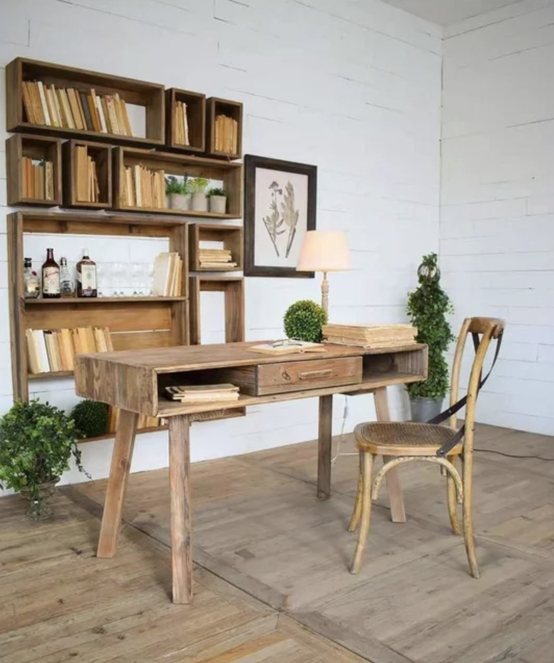 Стол  Miranda&Serena   письменный AH616  