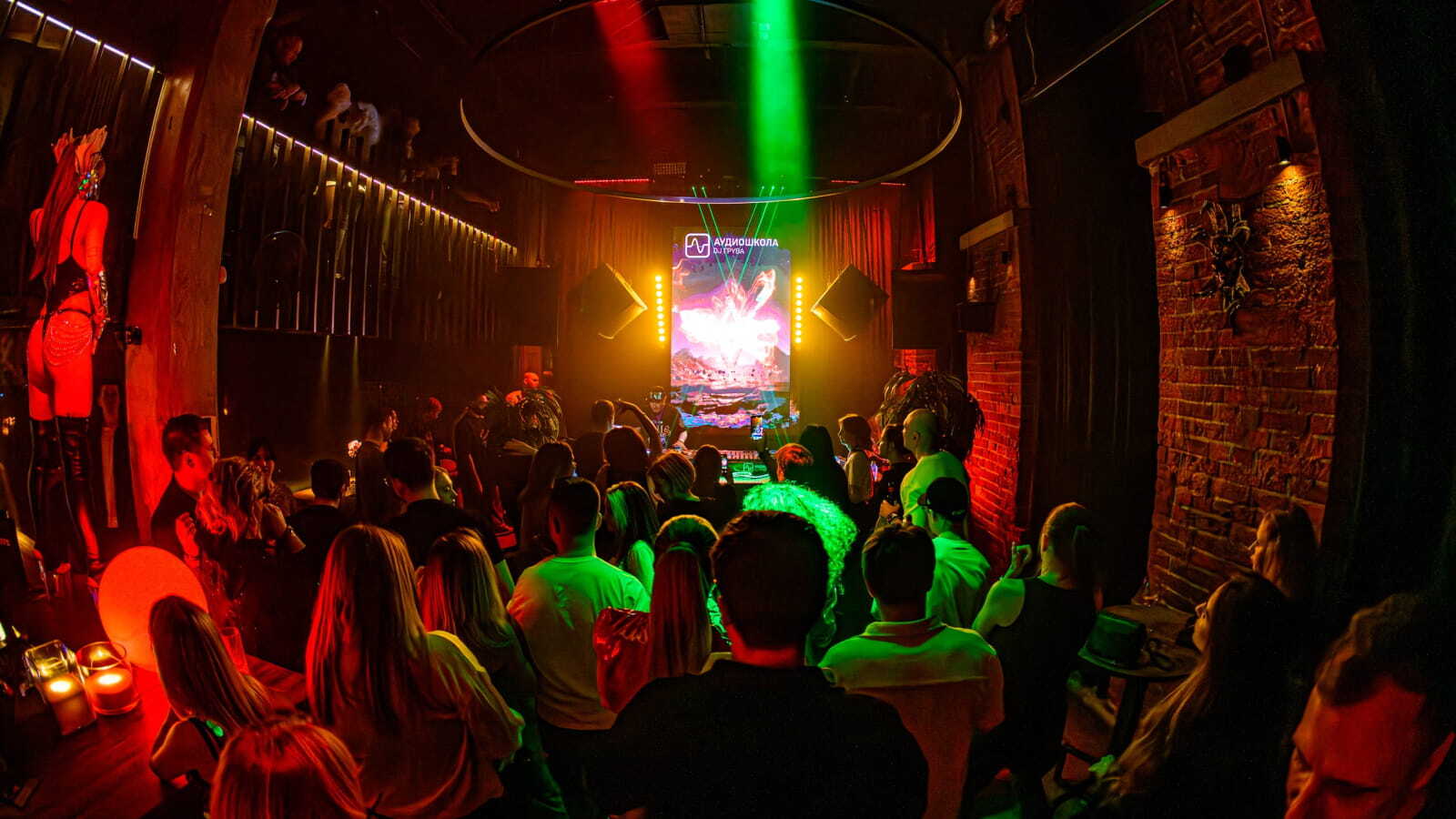 Курс Диджеинг PRO в Аудиошколе DJ Грува