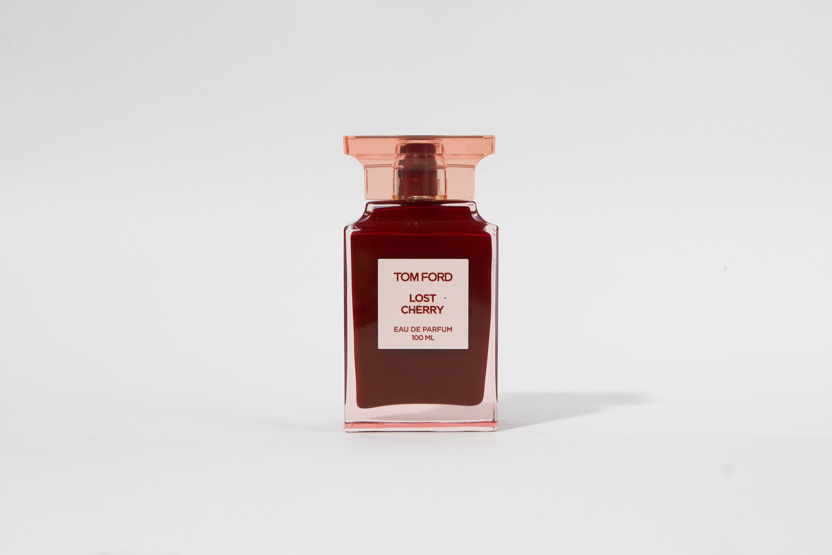 Том Форд лост черри. Tom Ford Lost Cherry вонючка. Tom Ford Lost Cherry ароматизатор в машину. Tom Ford dramming Lost Cherry 1 л.