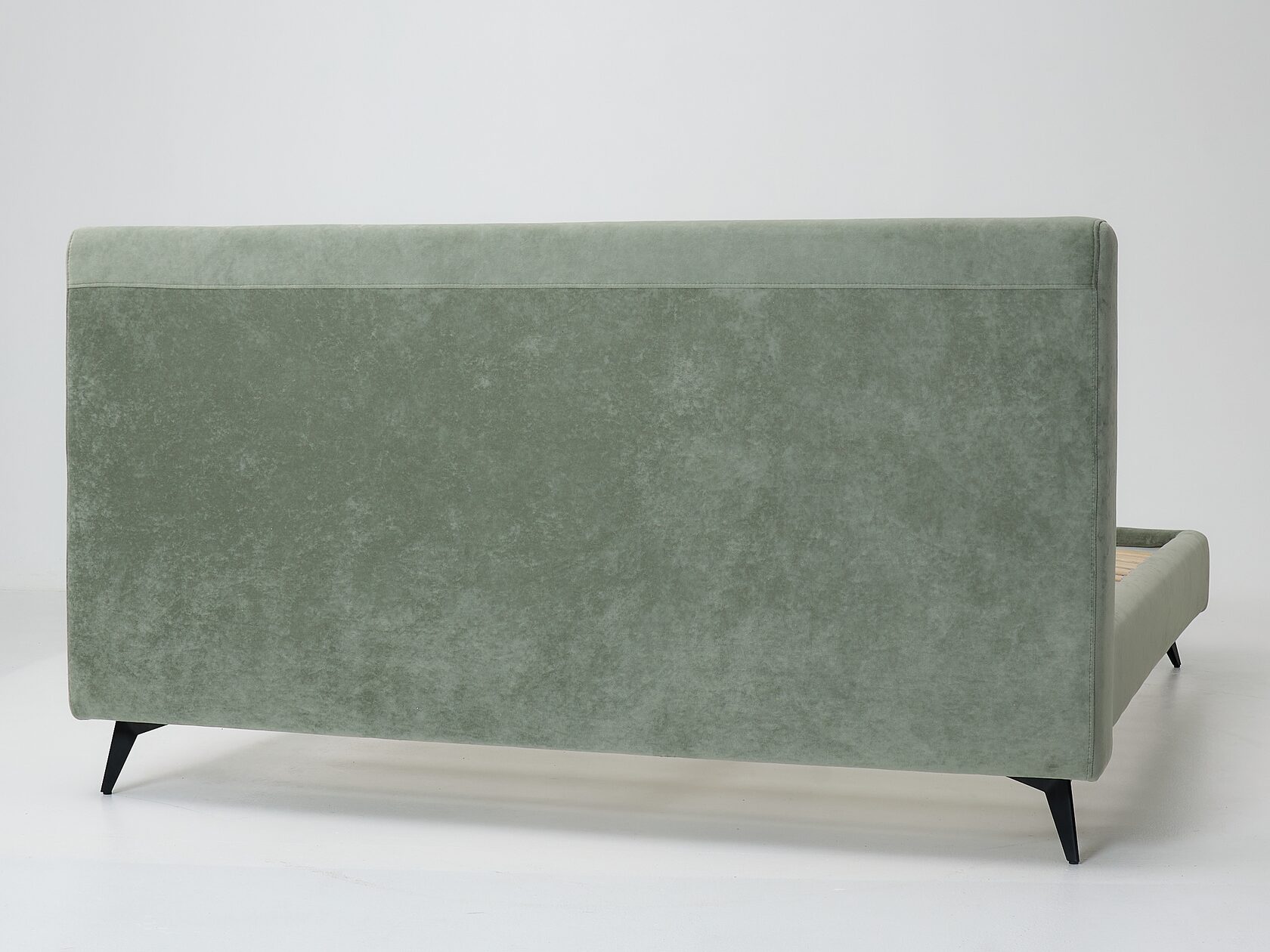 Обивка основной тканью со всех сторон