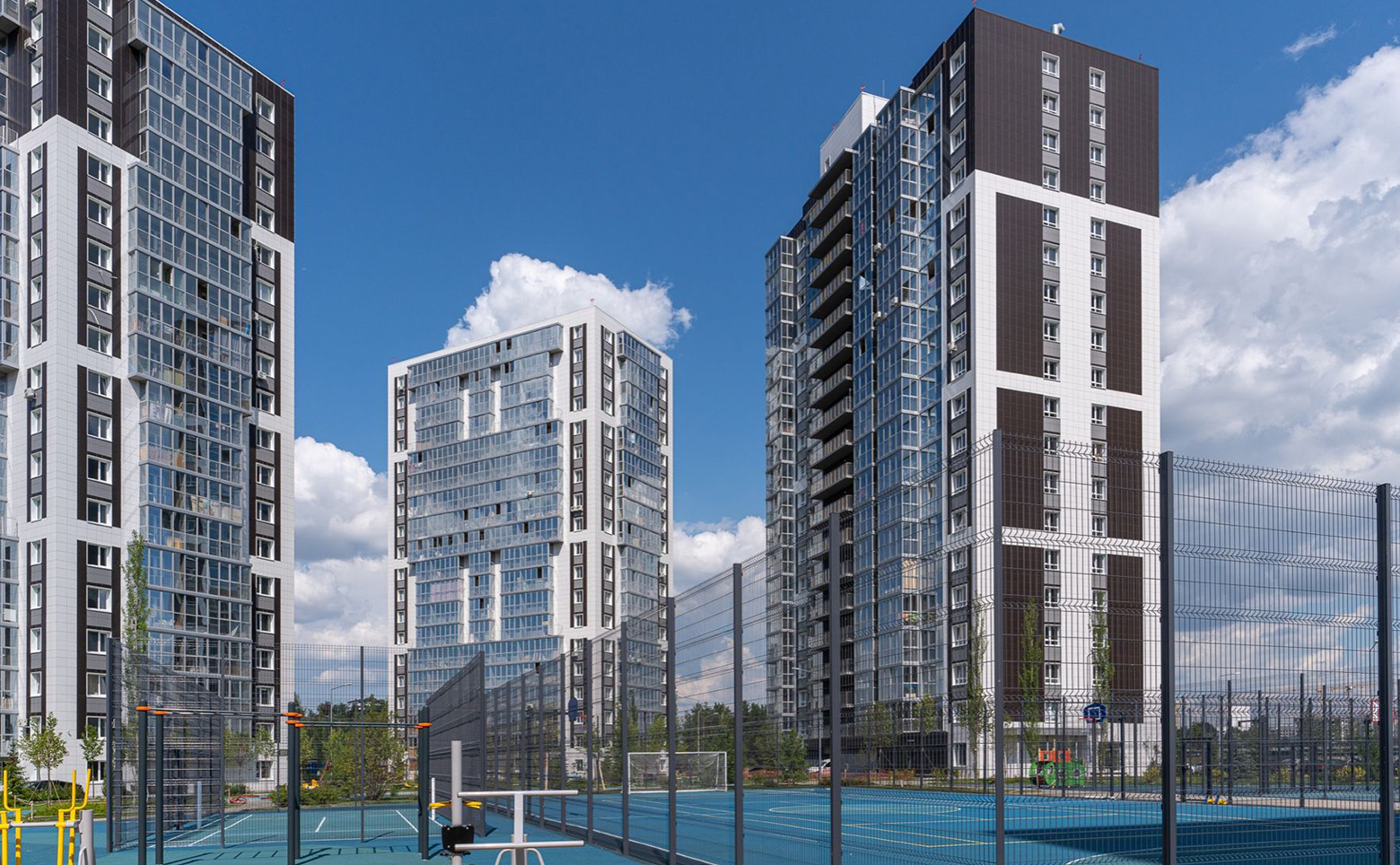 Станция Спортивная - Студии