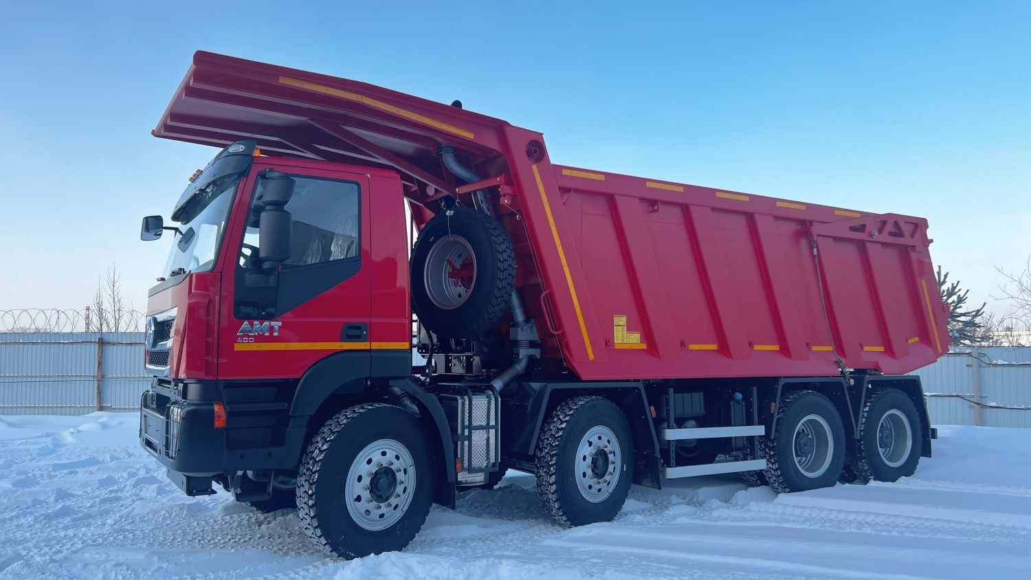 Самосвал карьерный «AMT 752901» 8х4