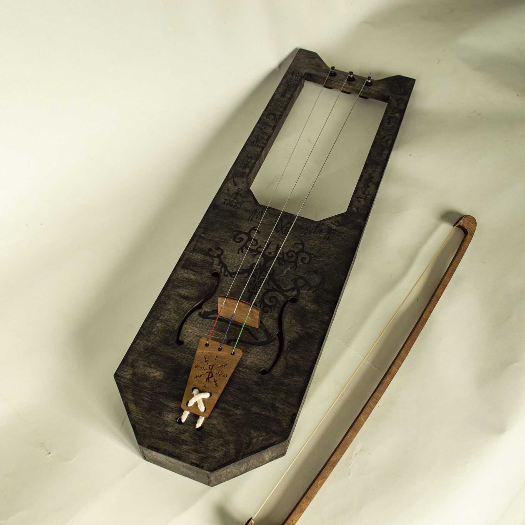 Handcrafted Tagelharpa | YARuGA Workshop | Solid Wood Norse